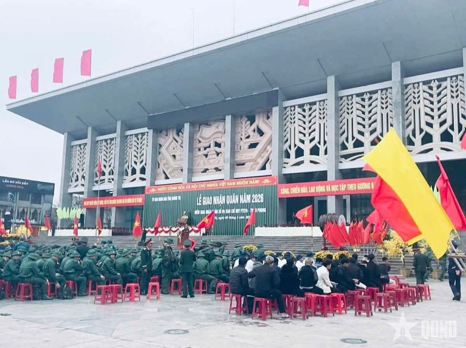 Nô nức ngày hội tòng quân ở xã Trường Phú, tỉnh Quảng Trị